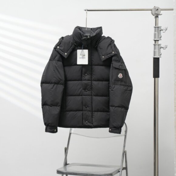 Moncler Maya 70 puffer jacket - Picture 1 of 9